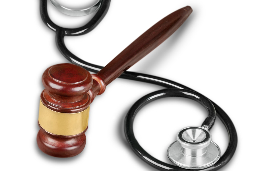 在深圳，離婚案件的審理及判決遵循一系列法律規(guī)定與原則，確保公平、公正地解決婚姻糾紛。作為深圳法律咨詢(xún)網(wǎng)，以下是我在處理離