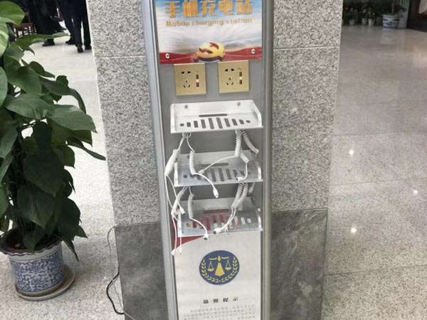 深圳離婚律師咨詢?yōu)槟獯鸱ㄔ簩?duì)于離婚糾紛是否應(yīng)該公開審理